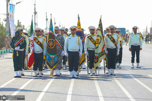 مراسم رژه نیروهای مسلح در قم