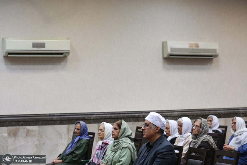 مراسم بزرگداشت امام خمینی(س) در آدریان زرتشتیان