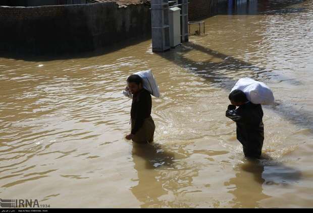 کمک های بین المللی به سیل زدگان در حد هیچ