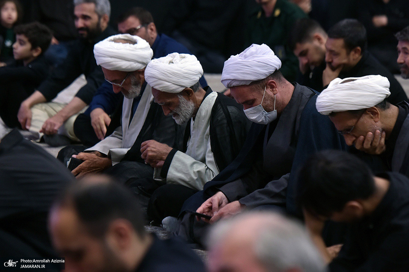 دومین شب عزاداری حضرت اباعبدالله الحسین (ع) در حرم امام خمینی
