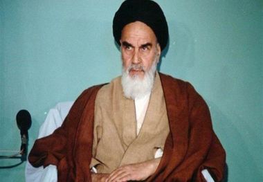 امام خمینی(س): نمی شود تحمیل عقاید کرد