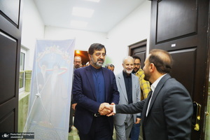 مراسم افتتاح دهمین نمایشگاه قرآن و عترت استان قم در مجتمع فرهنگی یادگار امام‎