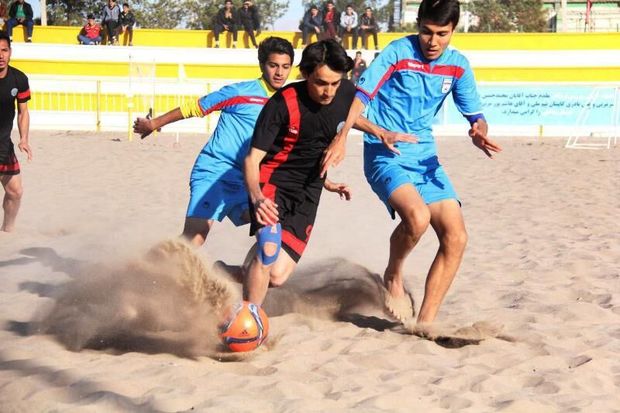 یزد، میزبان مسابقات فوتبال‌ ساحلی کشور شد