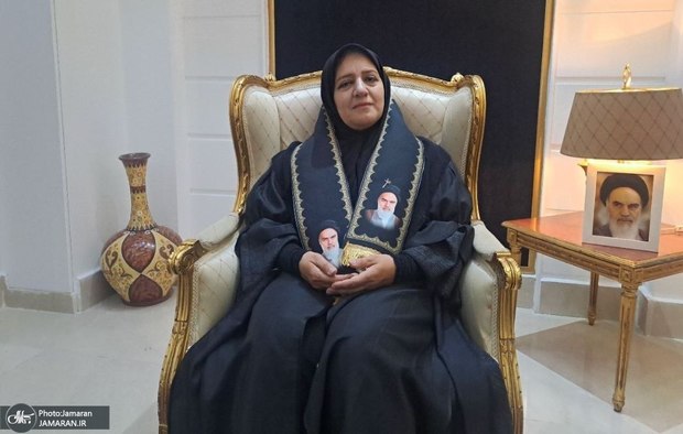 النا لاویان، ایرانی  یهودی اسلام‌پژوه: دشمنان می‌کوشند وحدت پیروان ادیان ابراهیمی را خدشه‌دار کنند/ دعوت امام خمینی(س) از مردم جهان برای وحدت و  مبارزه با صهیونیسم، به معنای مبارزه با ستم بر همه جهانیان است