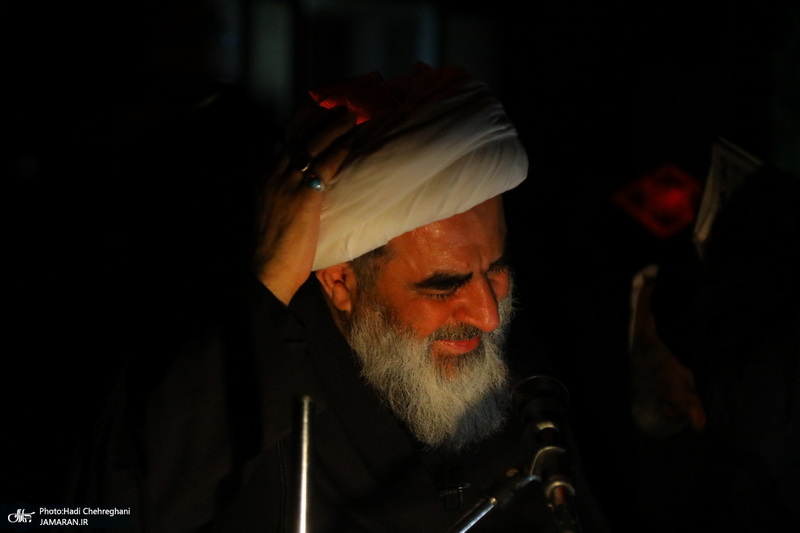 احیای شب بیست و یکم ماه رمضان در تکیه حاج سید حسن قم