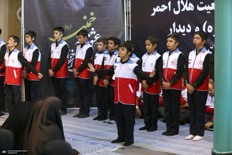 تجدید میثاق جوانان هلال احمر با آرمان‌های امام راحل
