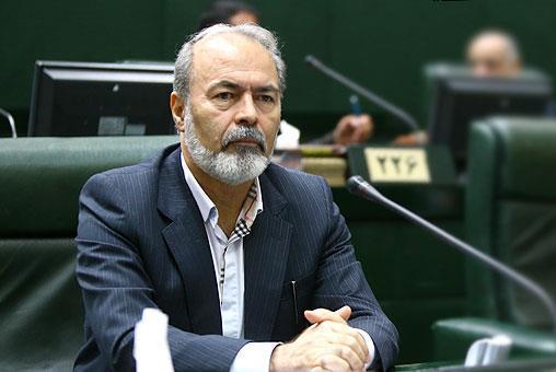 جهاددانشگاهی می‌تواند نقش برجسته‌ای در تحقق بیانیه گام دوم داشته باشد