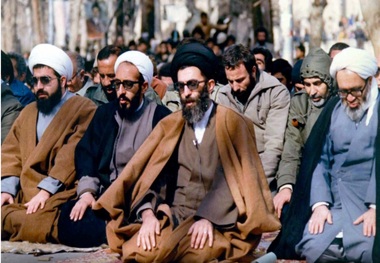روایت حسن روحانی از اولین دیدارش با رهبر شهید پس از اینکه به عنوان رهبر انتخاب شدند