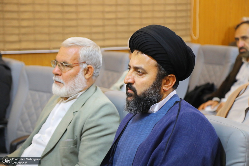 نشست تبیین مکتب امام خمینی با عنوان «جایگاه زن در مکتب فقهی امام(س)»