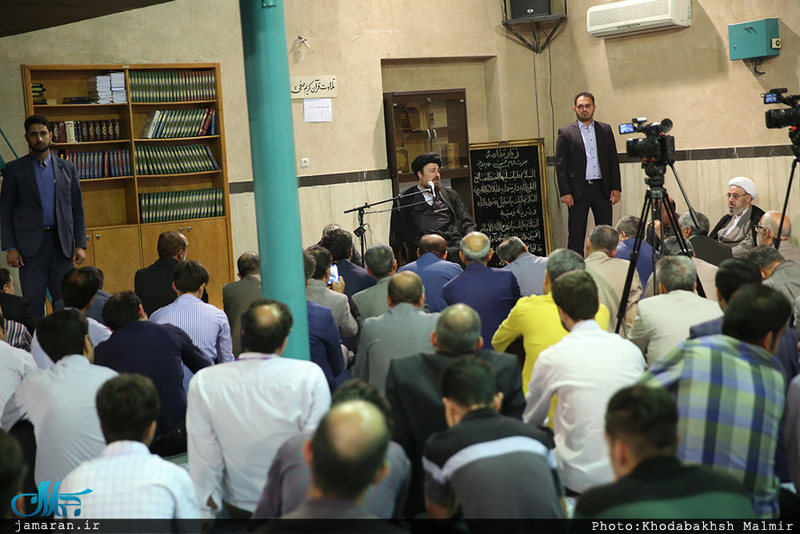 دیدار برگزیدگان هجدهمین کنگره پرسش مهر ریاست جمهوری با یادگار امام