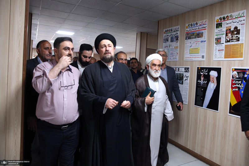 بازدید «سید حسن خمینی» از موسسه مطبوعاتی ایران