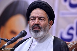 تجدید میثاق روحانیون حج تمتع 98 با آرمان های امام خمینی(س)