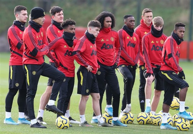 تمرین منچستریونایتد به خاطر کرونا لغو شد
