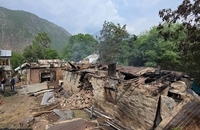 خسارات گسترده در گلوله باران پاکستان در سلام آباد اوری در شمال کشمیر (3)