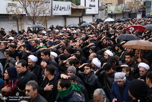 دسته عزاداری روز شهادت حضرت زهرا(س) با حضور آیت الله العظمی وحید خراسانی