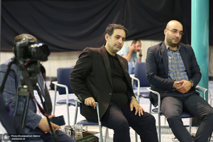 دیدار اعضای شورای مرکزی حزب اعتماد ملی با سید حسن خمینی