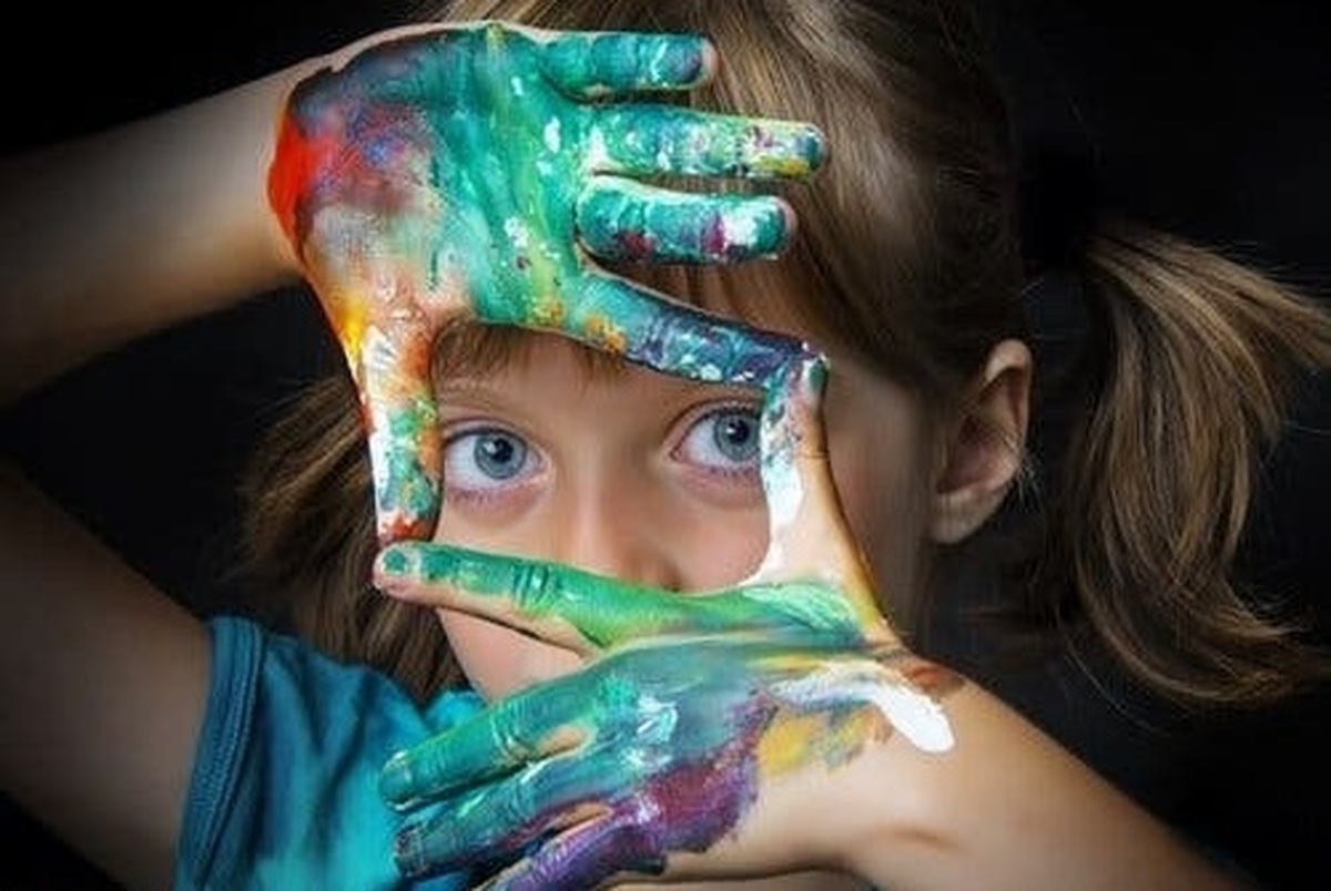 رشد کودکان چه طور با "هنر" جهت می یابد؟ + توصیه هایی برای کار خلاقانه کودکان 