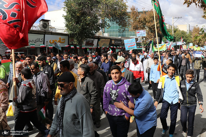 راهپیمایی باشکوه 13 آبان در خمین