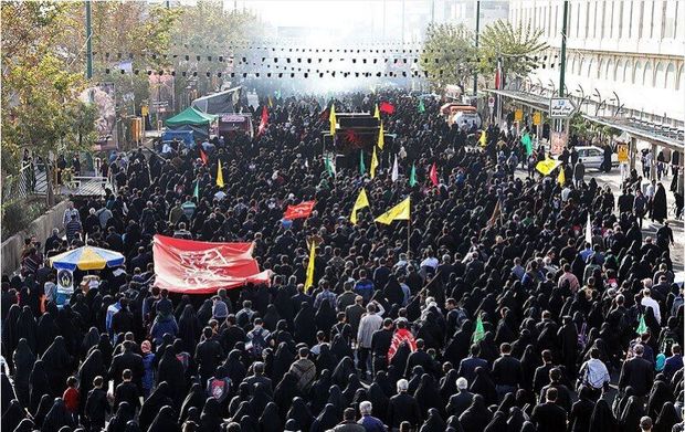 راهپیمایی «جاماندگان اربعین» در یزد برگزار شد