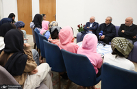 دیدار پزشکیان با جمعی از کودکان بی سرپرست در مجتمع خانه دختران ایران (6)