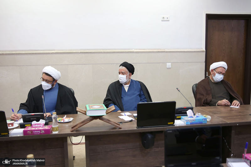 دیدار سرپرست موسسه تنظیم و نشر آثار امام خمینی(ره) با آیت الله اعرافی