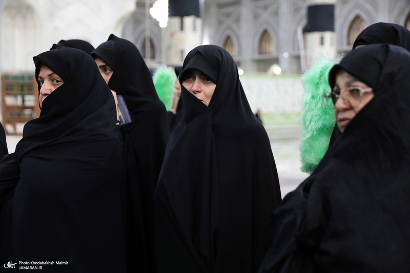 مراسم تشییع و تدفین همسر آیت الله موسوی بجنوردی (ره) در حرم امام خمینی (س)-2