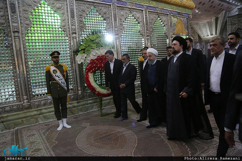 تجدید میثاق رئیس جمهور و هیات دولت با آرمان حضرت امام(س) 