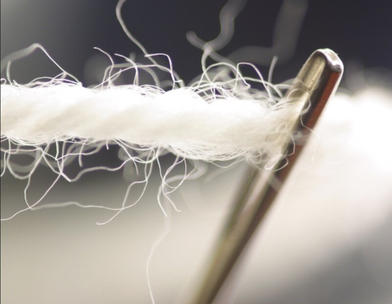 چرا لباس‌ها آب می‌روند و چطور می‌توانیم نجاتشان دهیم؟