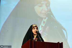 نشست صمیمی یاران وفادار امام خمینی (س)