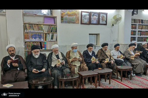 احیای شب بیست و یکم ماه مبارک رمضان در بیت آیت الله العظمی صانعی (ره)