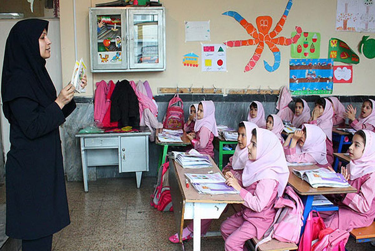 حقوق و مزایای معلمان مدارس غیردولتی تعیین تکلیف شد