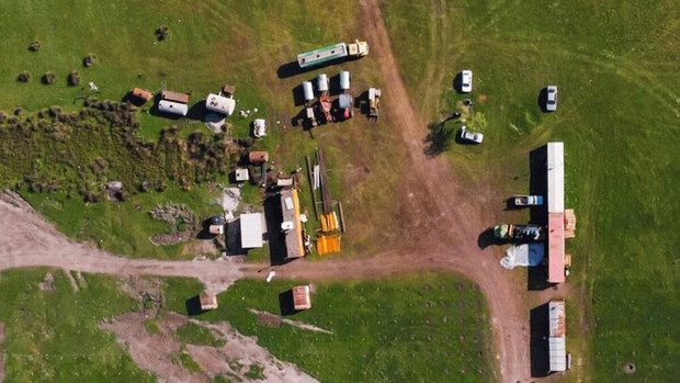 توپ مختومه شدن پرونده پتروشیمی میانکاله در زمین شینا انصاری: طرح دعوی توسط محیط زیست، تنها راه ورود قوه قضائیه به این پرونده است