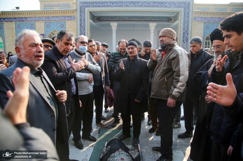 مراسم تشییع و خاکسپاری پدر دکتر جوادی یگانه