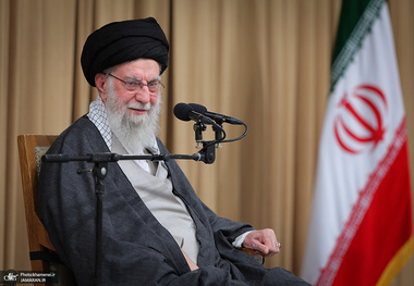 موافقت رهبر معظم انقلاب با شرایط و ضوابط عفو و تخفیف مجازات محکومان دادگاه‌ها 