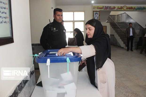 تمامی مدارس شعبه اخذ رای مازندران روز شنبه تعطیل است