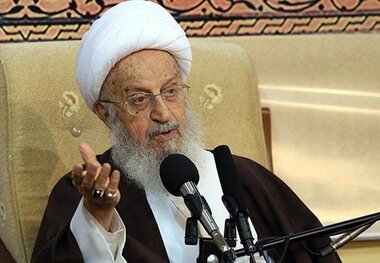 آیت الله مکارم شیرازی: اسلام، عقلانی و خالی از مسائل خرافی است

