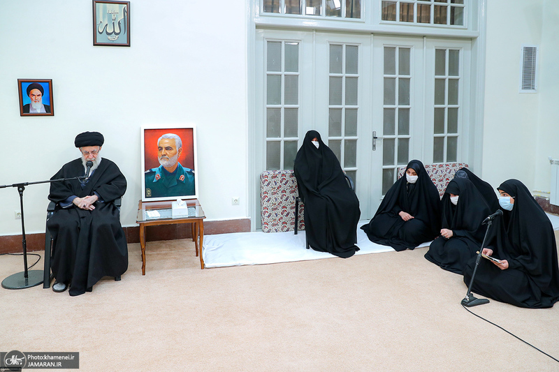 دیدار خانواده و اعضای ستاد بزرگداشت سردار سلیمانی با رهبر معظم انقلاب