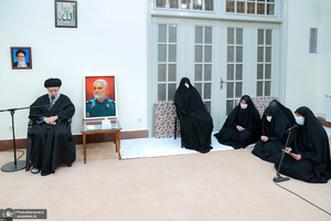 دیدار خانواده و اعضای ستاد بزرگداشت سردار سلیمانی با رهبر معظم انقلاب