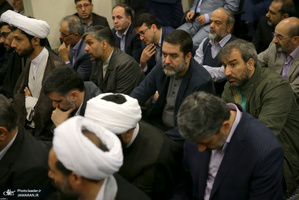 دیدار مسئولان نظام و میهمانان کنفرانس وحدت اسلامى‌ با رهبر معظم انقلاب