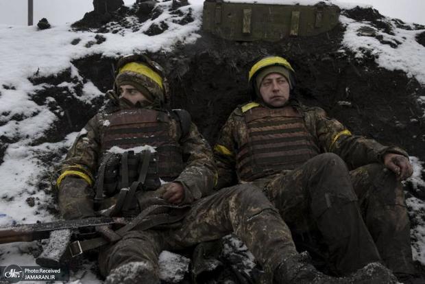 اوکراینی‌ها اجازه دادند سرباز اسیر روس با مادرش حرف بزند + فیلم