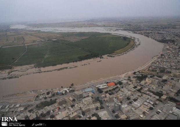 مهندسان سپاه برای ایجاد دژ در عین 2 اهواز اعزام شدند