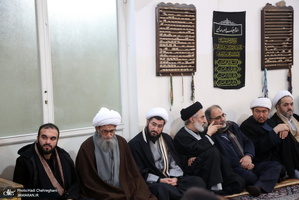 عزاداری در بیوت مراجع عظام تقلید و علما در سالروز شهادت حضرت فاطمه(س)