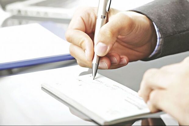 شرایط پاس کردن چک بانکی تغییر می کند + جزییات از زبان رئیس بانک مرکزی