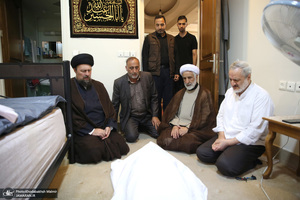 حضور سید حسن خمینی در منزل مرحوم آیت الله شیخ حسن صانعی (ره)