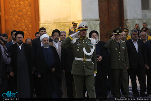 تجدید میثاق رئیس جمهور و هیات دولت با آرمان حضرت امام(س) 