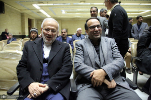 مراسم ترحیم مادر محمد شریعتمداری