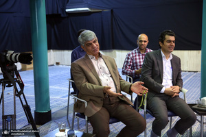 دیدار اعضای شورای مرکزی حزب اعتماد ملی با سید حسن خمینی