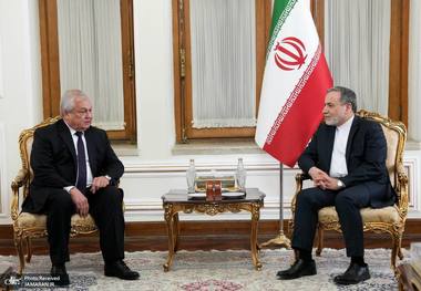 جزییات دیدار نماینده ویژه پوتین با عراقچی در تهران/ بحث اسنپ بک هم مطرح شد