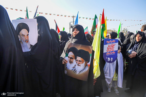 راهپیمایی باشکوه 22 بهمن در قم