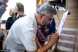 مراسم رونمایی از مستند «زیر سایه ام کامل» شب